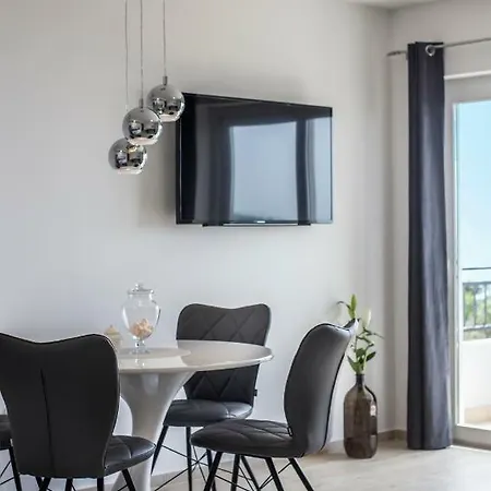 Apartmani I Studio Big Hill Makarska Exterior photo