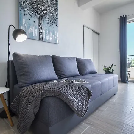Apartmani I Studio Big Hill Makarska Exterior photo