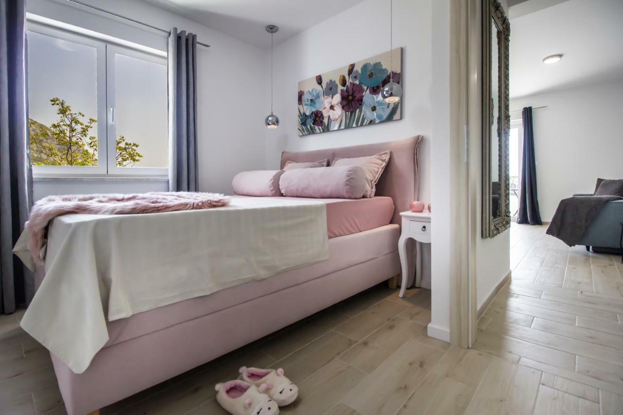 Apartment I Big Hill