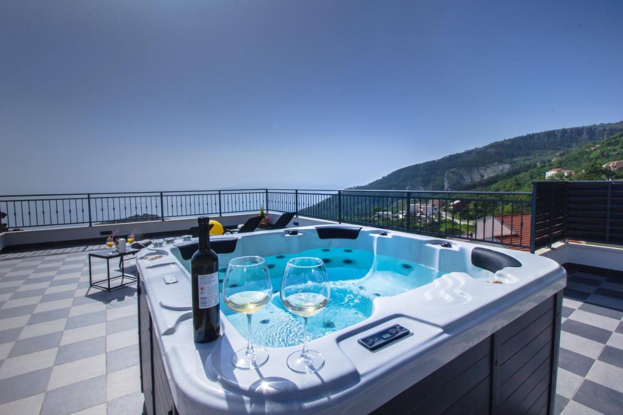 Apartment I Big Hill